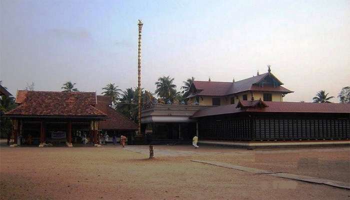 Entrance of Haripad Subrahmanya Temple, a must-visit place near Mannarasala Nagaraja 