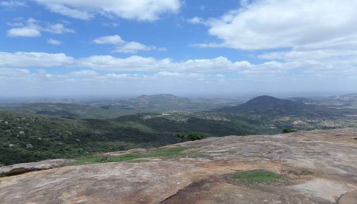 Vast view of a cloudy Horsely Hills, among the best places to visit near Bangalore within 200 kms.