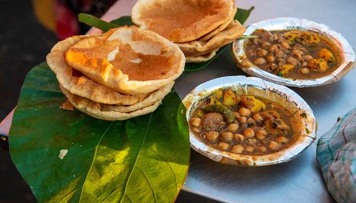 Diana serves a myriad of cuisines, including Indian and Chinese and also serves multiple types of snacks, including a variety of pooris and bhaturas