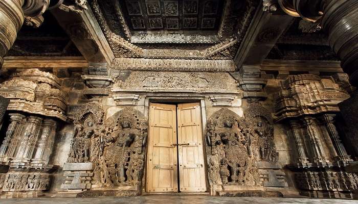  Experience the beautiful Hoysaleswara Temple design and architecture.