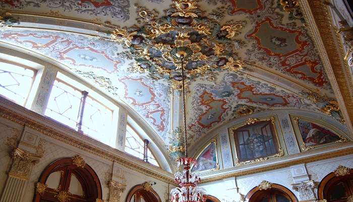 Dazzling interior of the Dolmabahce Palace