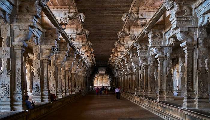  Look at the marvellous design and structure of the Jambukeswarar Temple