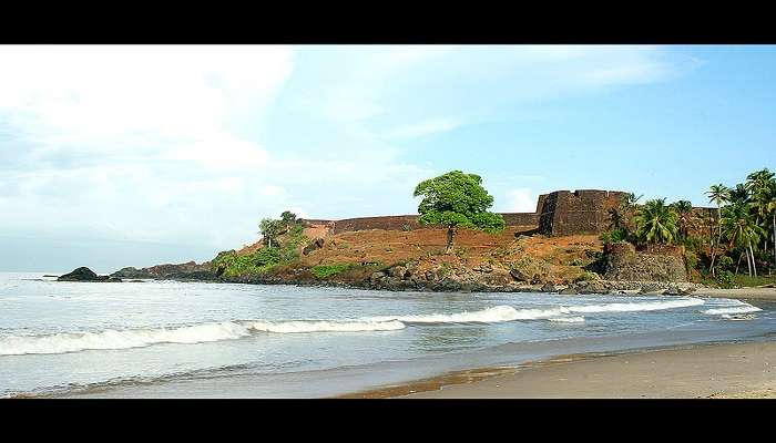 Kasaragod Fort as seen from the distance