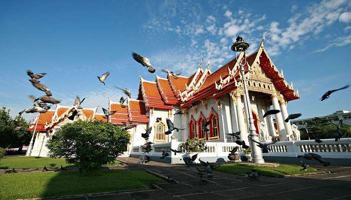 Wat Benchamabophit Temple: Major Attractions
