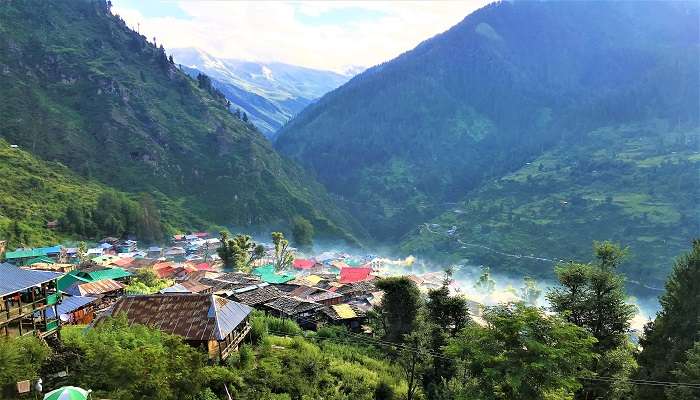 Situated away from the bustling cities, the isolated village of Malana is one of the most unique villages in India