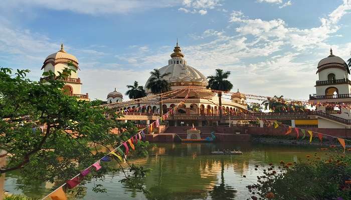 Mayapur adalah salah satu tempat terbaik bagi orang-orang yang mencari persinggahan spiritual