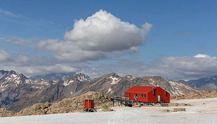 Mueller hut