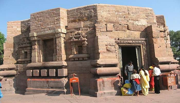 The view of shivlinga.