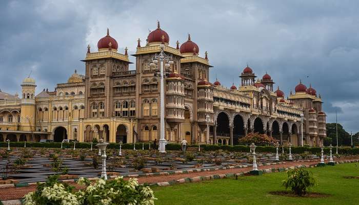 Opulence and grandeur of the iconic Mysore Palace