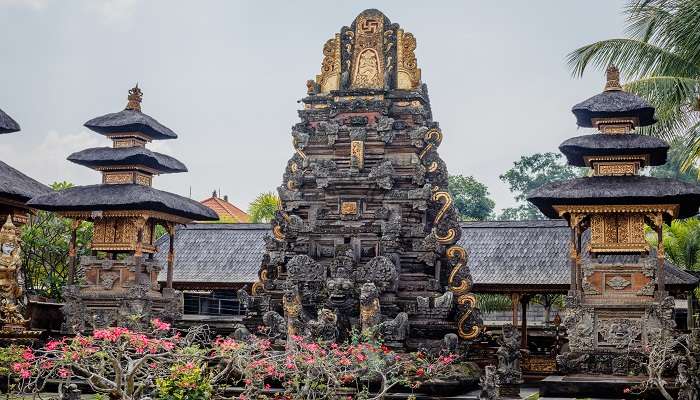 The peaceful grandeur structure of the Pura Taman Saraswati temple.