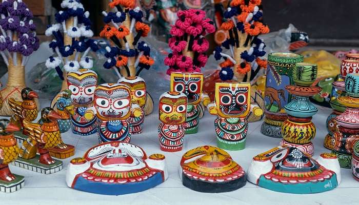  Raghurajpur, where the artisan's home becomes a gallery of exquisite handicrafts