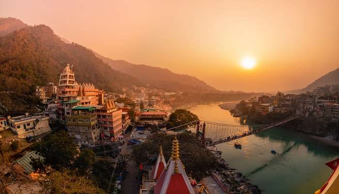 Explore the yoga capital of the northern state of Uttarakhand