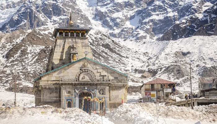 Kedarnath Temple is one of the major attractions to visit on your Mayali Pass trek