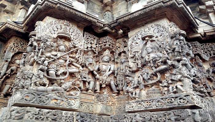 Halebidu was invaded, leading to the decline of the Hoysala Empire.