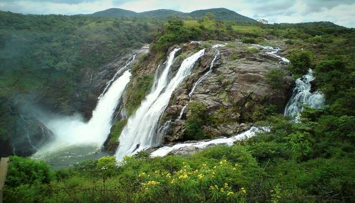 Distributed water flow at the Shivanasamudra Falls