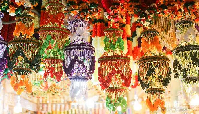 Stunning decorations at Sri Venkateswara Swamy Vaari Temple, illuminate the space and captivate the visitors. 