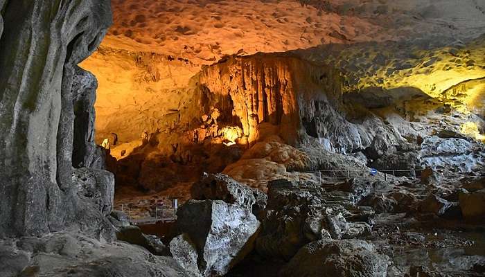 Sung Sot Cave in Ha Long Bay