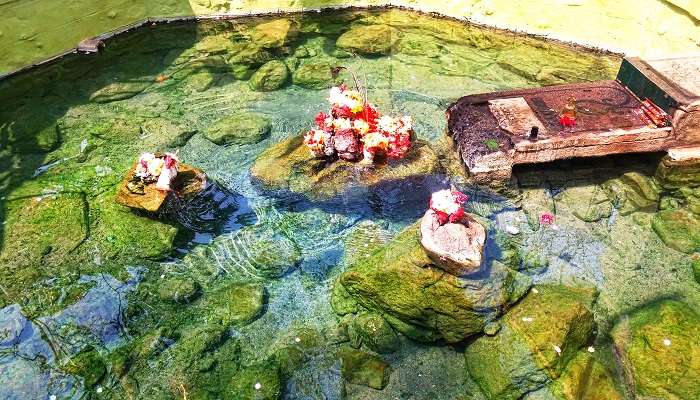 Take a relaxing bath in Taptapani hot spring, a hidden gem among the offbeat places in Odisha.