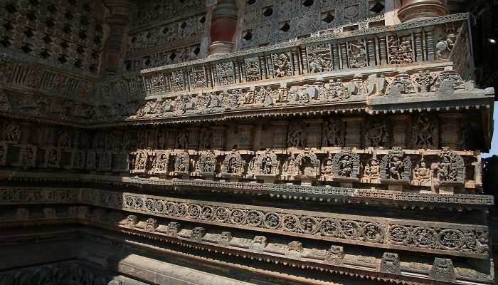 Intricate carvings portrayed on the Halebid and Belur temple, among the famous temples in Sakleshpur.