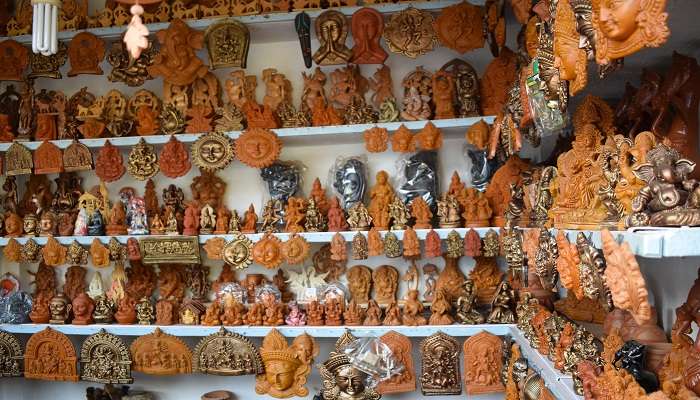 Buy tribal handicrafts at TRIFED, which is among the popular shopping places in Andaman. 