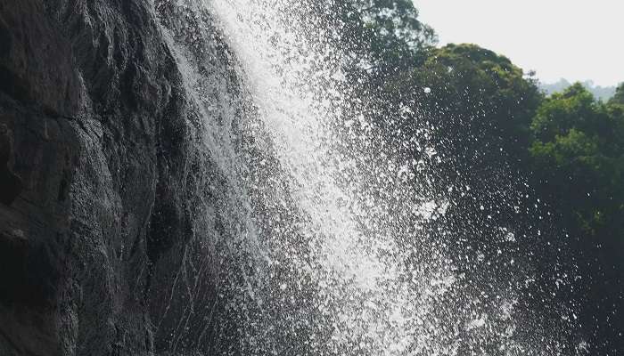 Dual cascades dance in harmony at Twin Waterfall