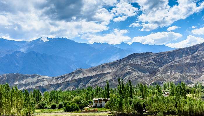 Vist Uleytokpo, another offbeat places in Ladakh, to witness the calmness and peace.