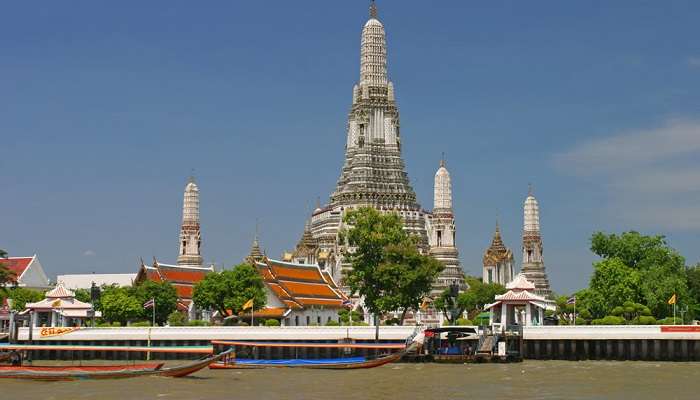 See the aerial view of the majestic Wat Arun temple.