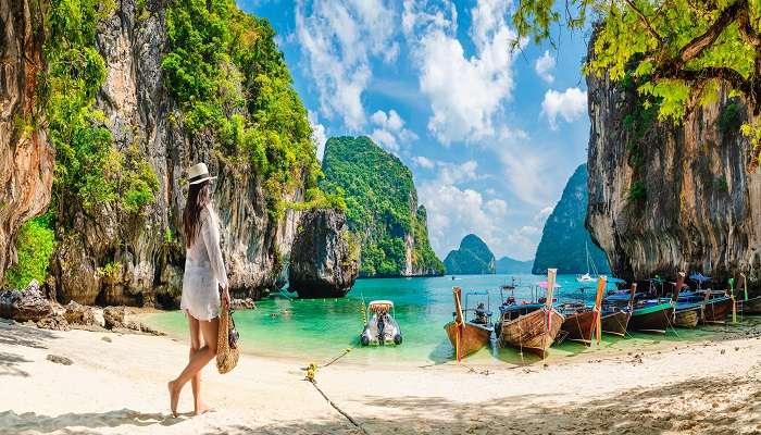 places to visit in Thailand with friends