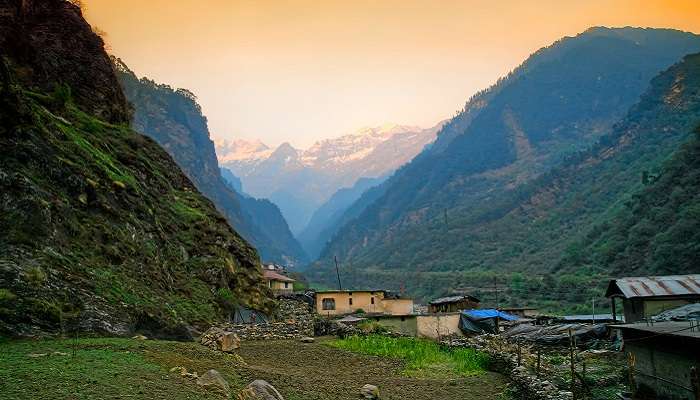 A religious and spiritual significance as it is on the way to Yamunotri