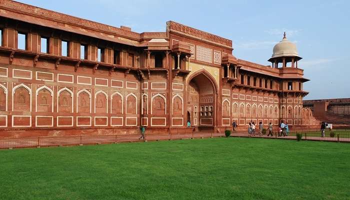 A panoramic view of the Agra Fort, in Uttar Pradesh