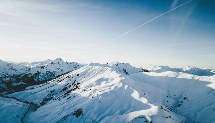 Alkapuri Glacier is one of the best place to see if you are staying in Badrinath in December