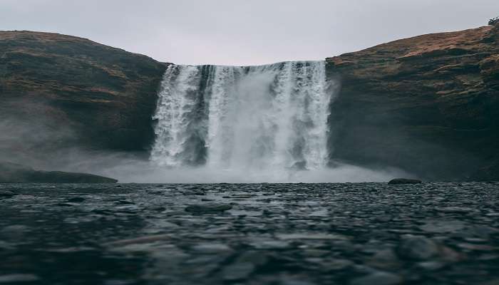 Explore the Gunehar Hidden Waterfall for the adventure of a lifetime
