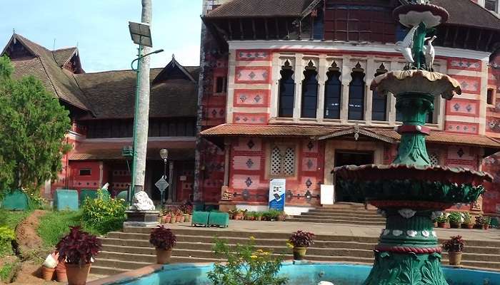 Marvel at the stunning architecture of Napier Museum in Kerala
