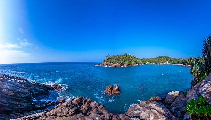  The best time to visit Hiriketiya Beach Sri Lanka is from mid-November to April