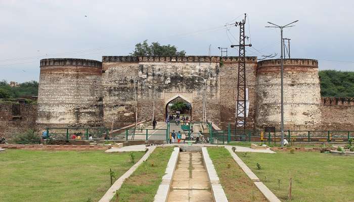 The Bharatpur Fort explore the Architecture and culture