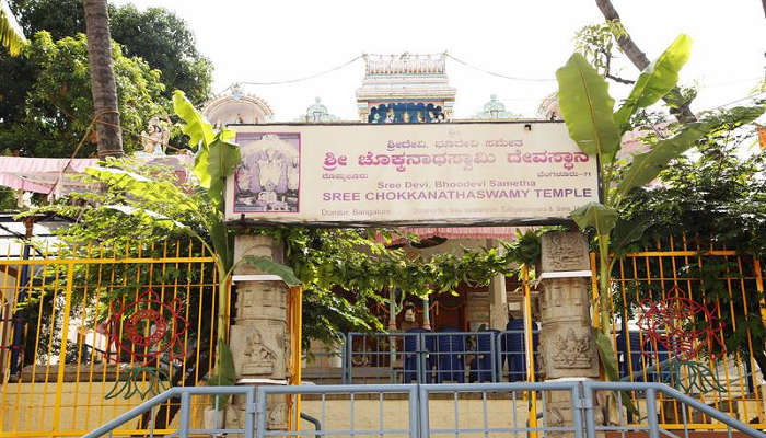 visit the Shree Chokkanatha Swamy Temple to know about the history. 
