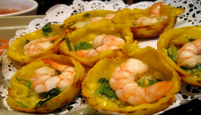 Banh Khot, a traditional Vietnam dish is must try. 