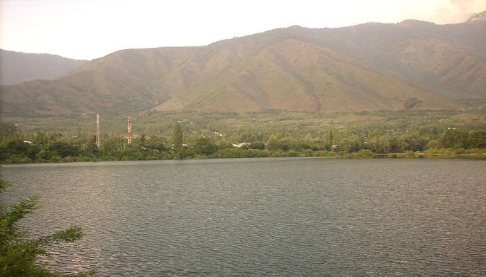 The valley in Dachigam National Park near Chatpal 