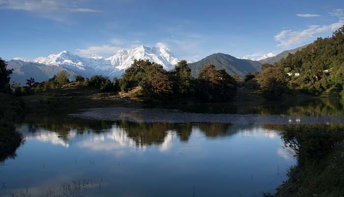 Serene view of Deoria Tal Lake In Uttarakhand Near Nanadaprayag