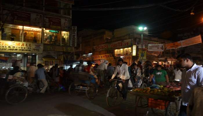 View of Hazratganj market area during the nighttime