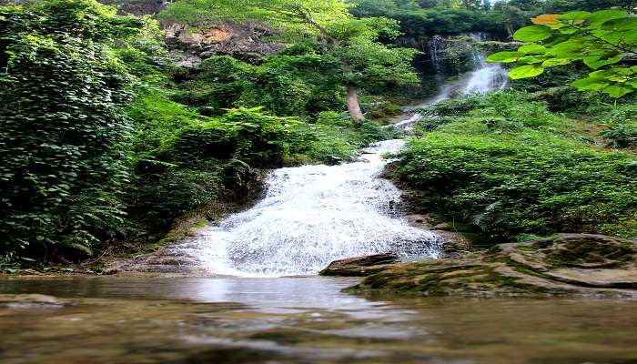  Stunning waterfall at Doi Luang National Park, the best picnic spot 