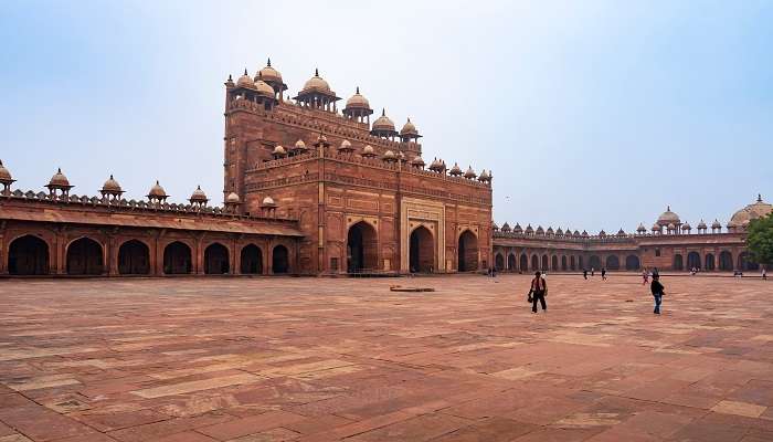 Akbar’s Ghost City nearing to Jaipuria Agra