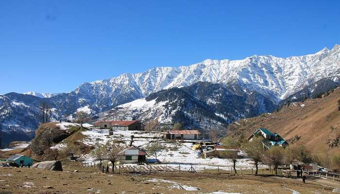 Participate in adventure sports during winters at Kothi