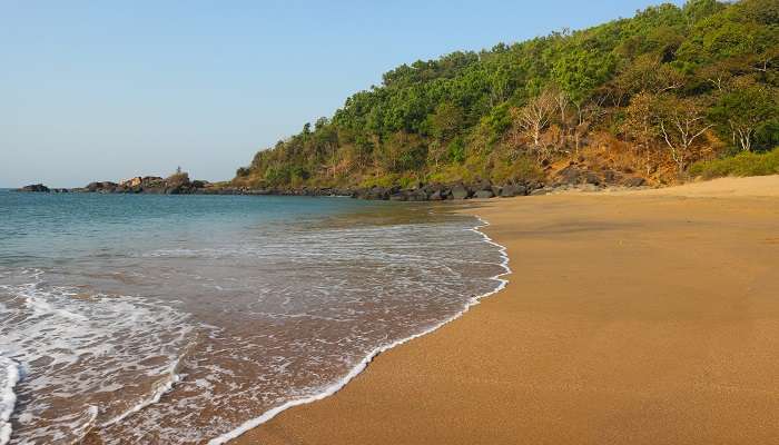 Relax yourself at the Half Moon Beach near Vibhuti Falls Gokarna