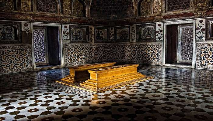 The beautiful tomb of Itmad-ud-Daula