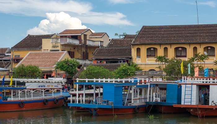 Colourful Hoi An town in Vietnam, a must-see place on the trip