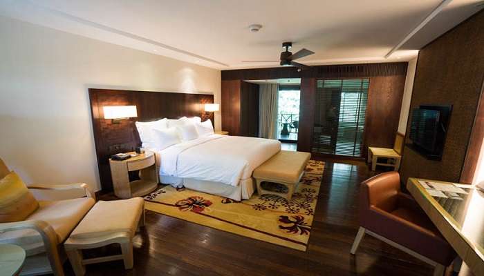 Organized rooms of Hotel Chanakya, Best Hotels in Nandyal
