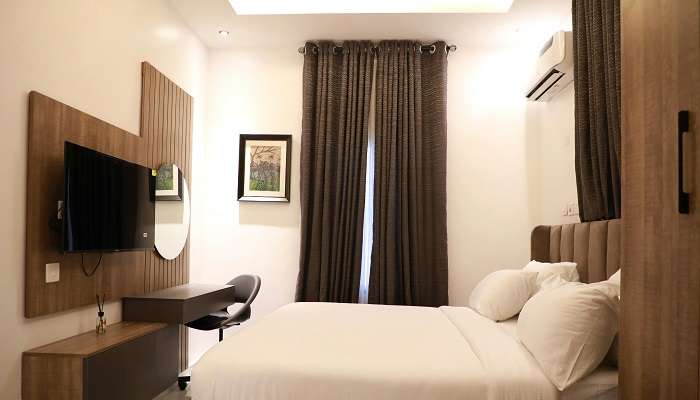 A clean and well-maintained modern hotel room