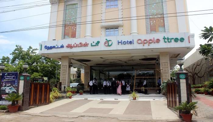 a beautiful entrance of the Hotel Apple Tree.