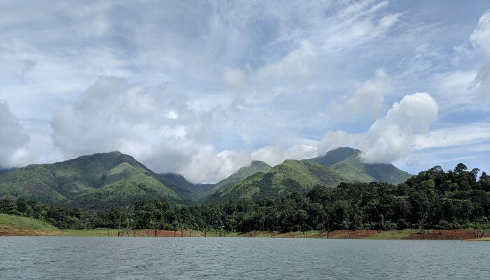 Reach the Banasura Island Resort by the multiple means of Transport for breathtaking views